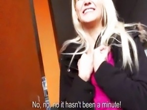 European blonde girl Yenna gets paid to sucks