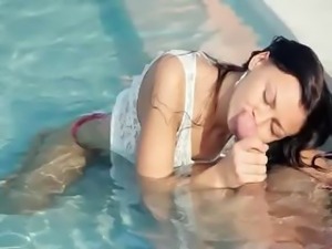 Incredible pool wow sex with hot woman