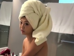 Asian Girlfriend Sucking Cock Fresh Out Of Shower