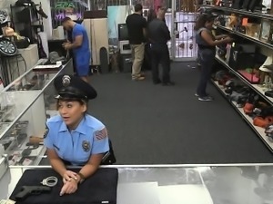 Ms police officer pawns her pussy and banged by pawnkeeper