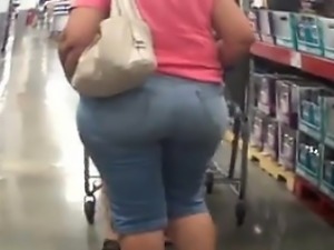 Granny With A Large Booty At Costco