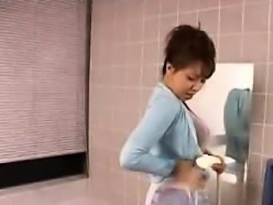 Hot Japanese Housewife Washes And Rub