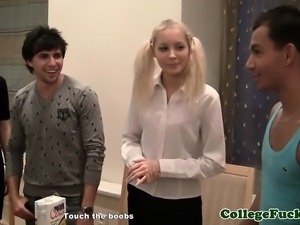 Smalltitted college babe fucked by bf