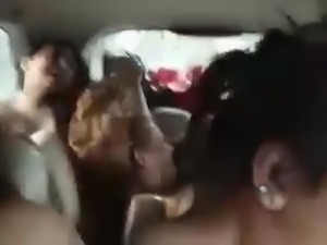 Desi Indian frustratedBhabhi&#039;s stripped in running car