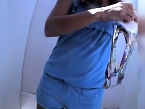 Slim amateur teen gets caught changing clothes on hidden cam