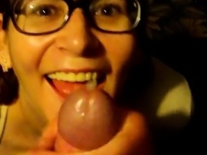 Dirty girl sucking dick on the garage floor.