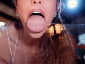 Hot Busty Webcam Babe Masturbate Solo