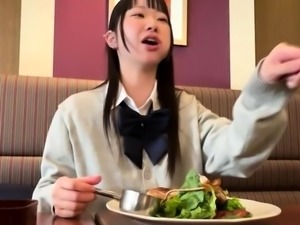 Small breasts are justice ★ B cup flat “cutting