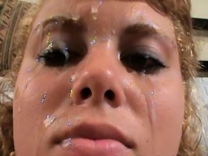 Homemade amateur blonde teen blowjob and cumshot